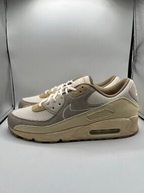 Nike Air Max 90 Premuim “Pale Ivory” size 11 men’s